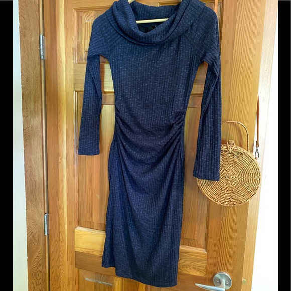 Sweater dress - Picture 1 of 2
